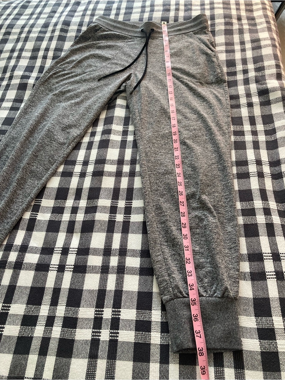 Athleta Women's Gray Marled Jogger Pants Size M Gray Knit Drawstring RN 54023 - Picture 8 of 9